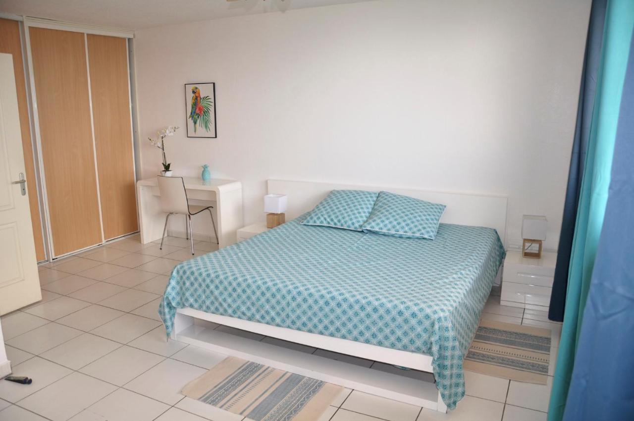 Appartement Standing 2 Chambres Vue Mer Res Tahiri 3 Punaauia  Dış mekan fotoğraf
